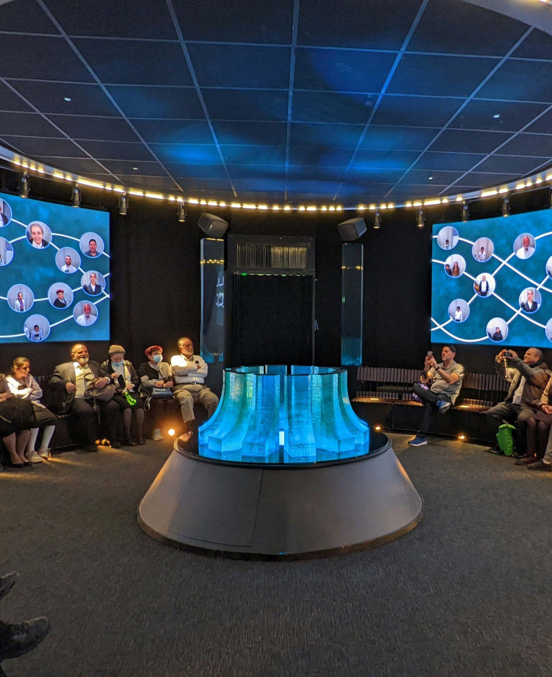 home-4-img-carousel-2